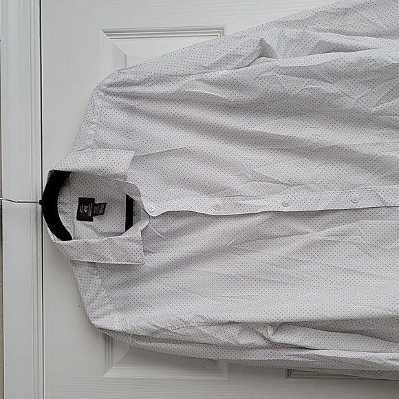 H&M Slim Fit Men's Button Up Long Sleeve Shirt - Picture 3 of 13